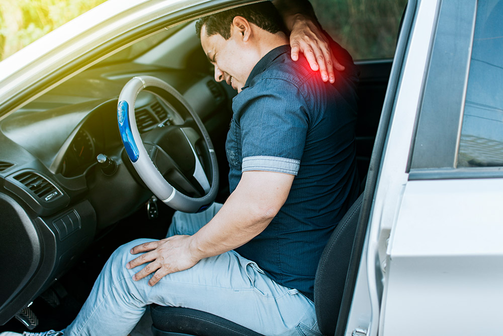 back-pain-car